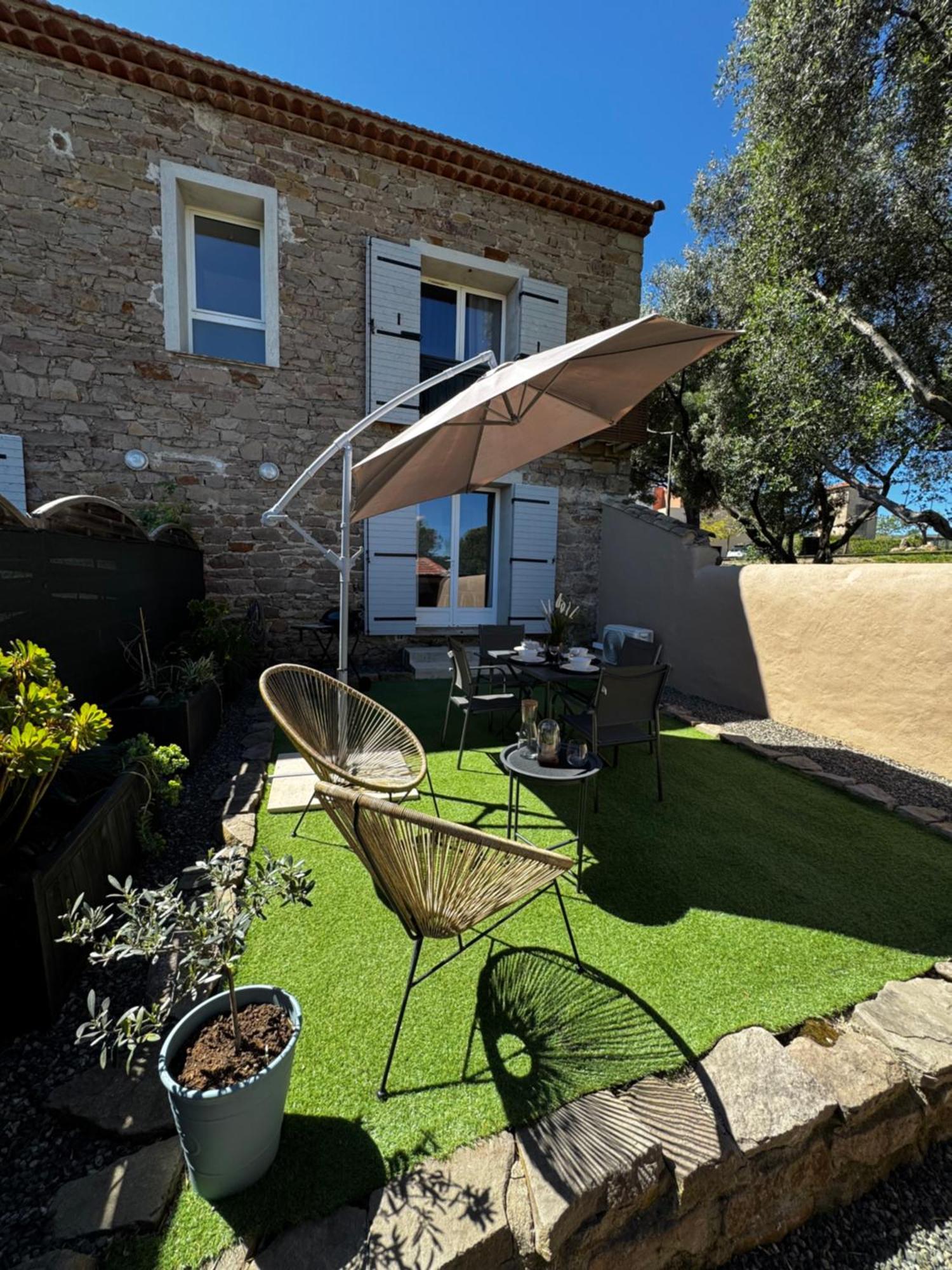 La Bastide Saint Pierre T2 - Jardin Apartment Roquebrune-sur-Argens Exterior foto